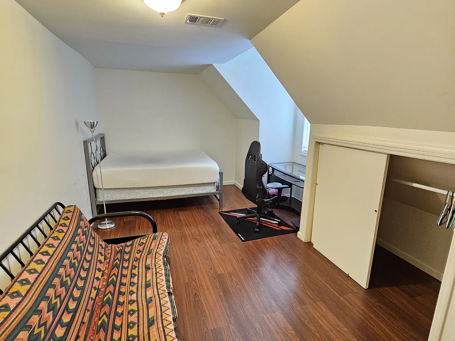 1602 Jacob Street — Photo 4
