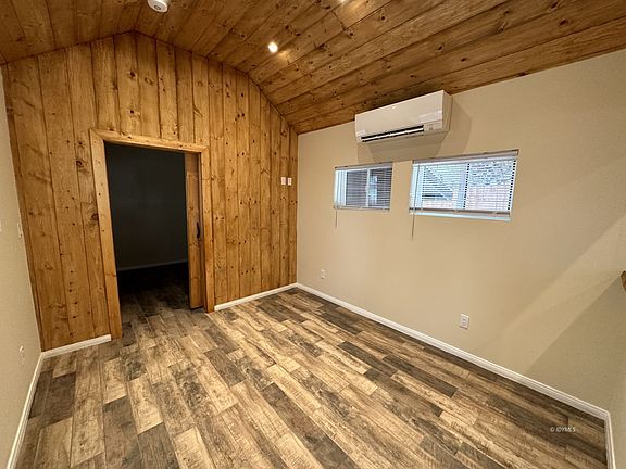 5th image of 52790 Sugar Pine Dr