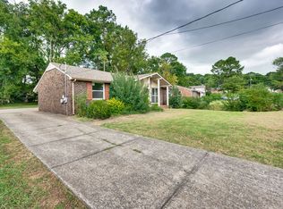 5409 Country Dr, Nashville, TN 37211