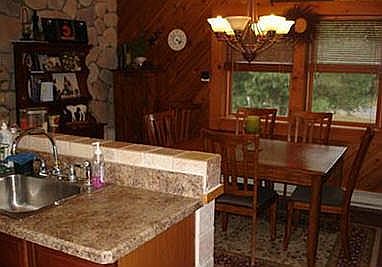 kitchen/dining