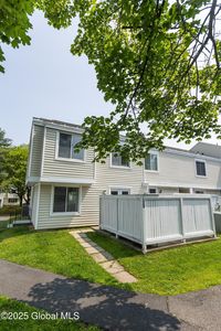 801 Fairfield Court, East Greenbush, NY, 12061