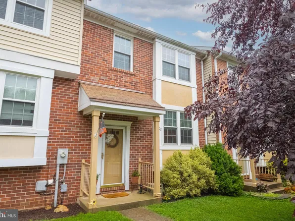 3002 N Branch Ln, Parkville, MD 21234