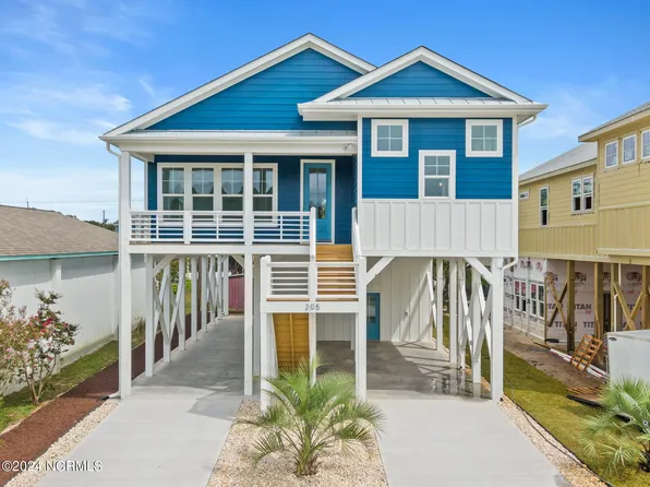 205 S Sixth Avenue, Kure Beach, NC 28449