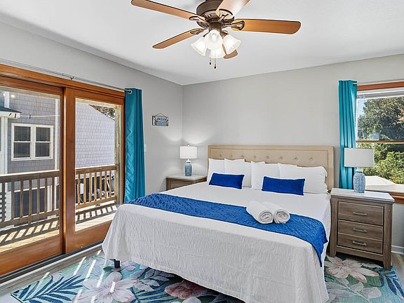 2nd image of 750 Sea Horse Ct