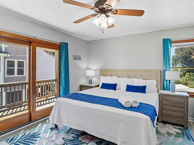 750 Sea Horse Ct — Photo 4