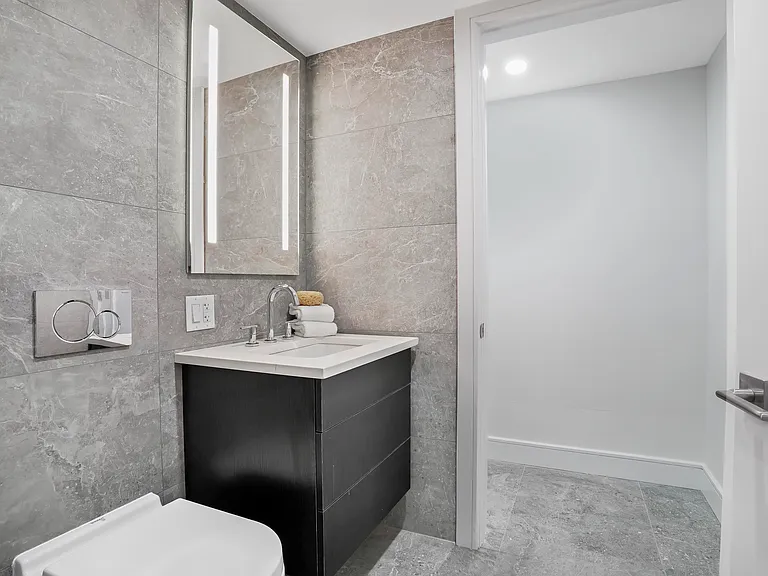 45 Garnet St #1B — Photo 15