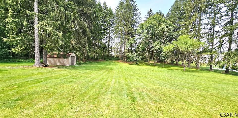 2nd image of 1732 Magdalene Way