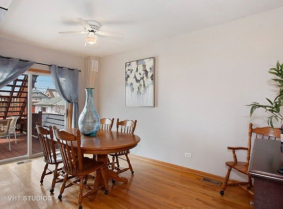 5th image of 3710 N Olcott Ave
