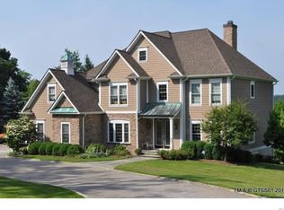 100 Newport Bridge Rd, Warwick, NY 10990