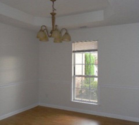 3rd image of 2525 Winterville Dr