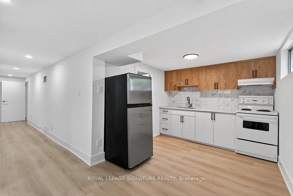 2 bed, $1,800 — Photo 2