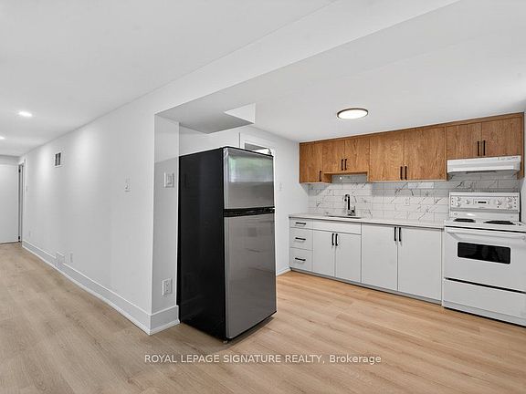2nd image of 297 Kennedy Rd #Basement