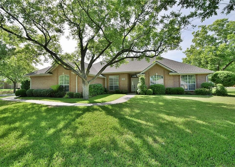 1st image of 9014 Pleasant Hill Dr
