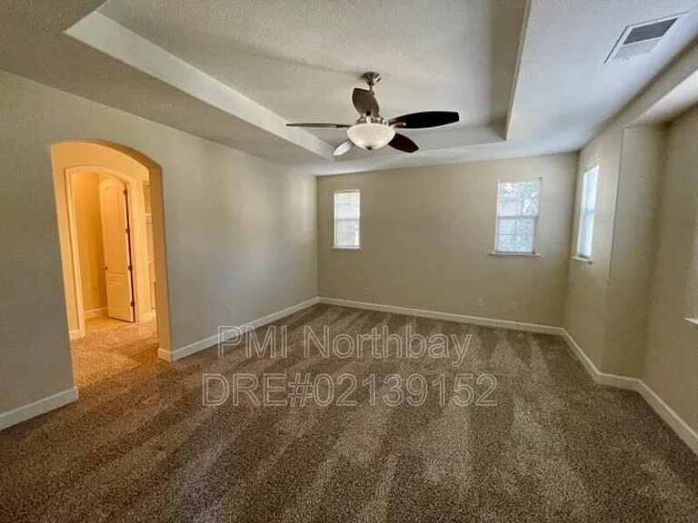 6347 Newhaven Ln — Photo 9