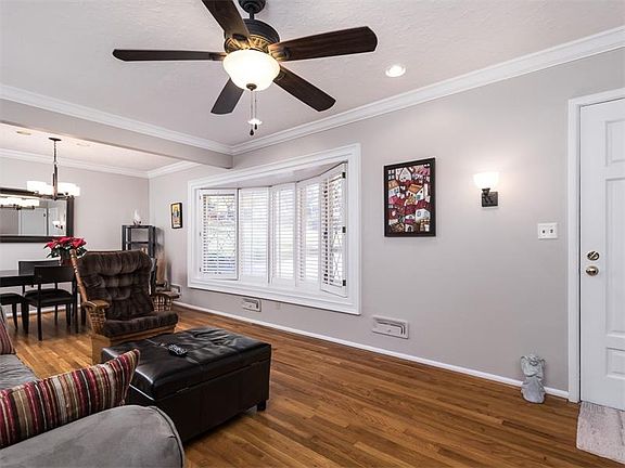 3rd image of 2659 Camille Dr