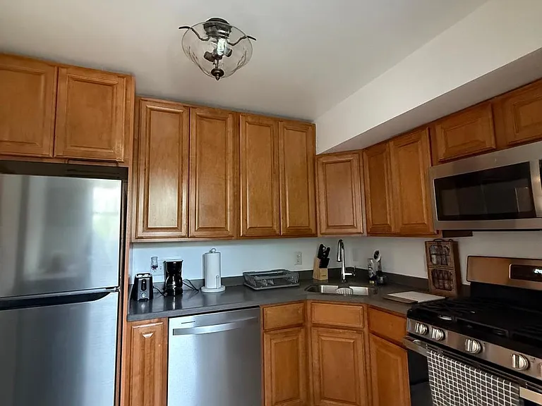 5934 Mayflower Ct — Photo 10