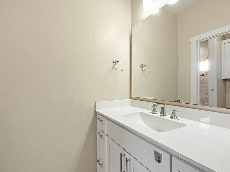 1806 Tucker St — Photo 20