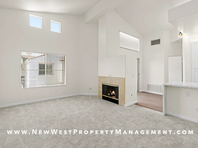 5522 Renaissance Ave #1 — Photo 5