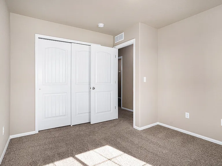 7680 Spruce Pine Grv — Photo 3