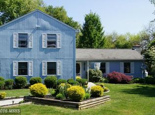 27 Blue Jay Dr, Elkton, MD 21921