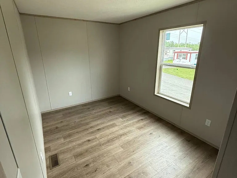 176 E Arlington Dr — Photo 6