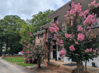 Colonial Apartments - 105 Bloomfield St, Athens, GA 30605