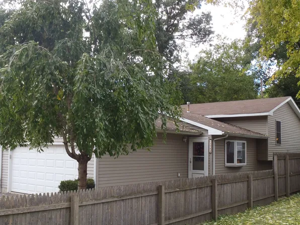 7744 243rd Ave, Salem, WI 53168