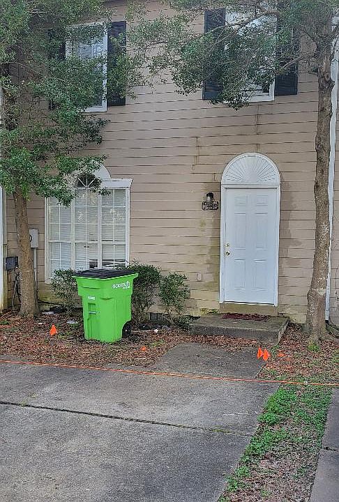 1st image of 1329 Pamela St