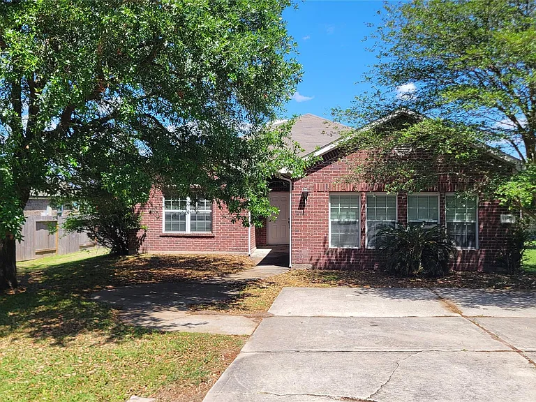 13272 Skyline Dr — Photo 1