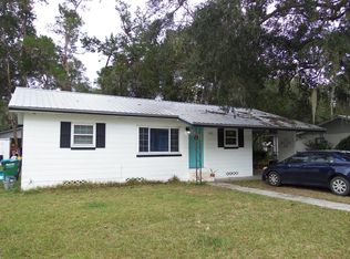 512 E Park Ave, Chiefland, FL 32626