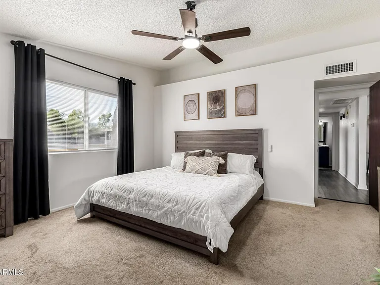 876 S Nebraska St #9 — Photo 7