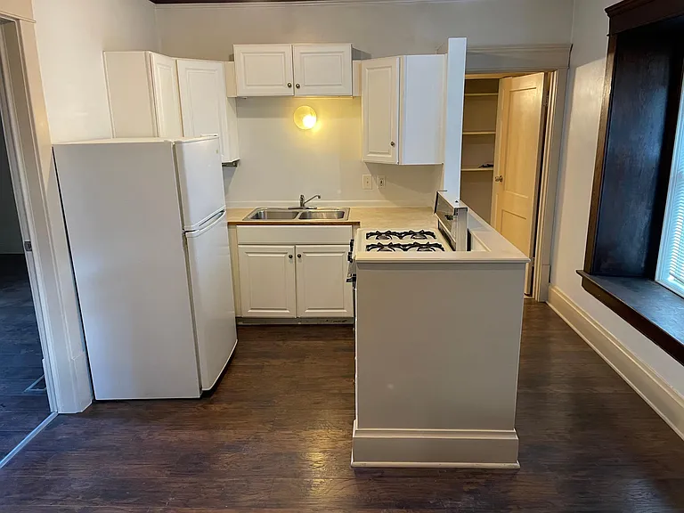 389 Valinda Pl #1 — Photo 8