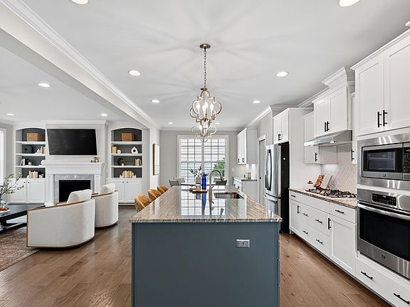 4th image of 7421 Stonehenge Farm Ln