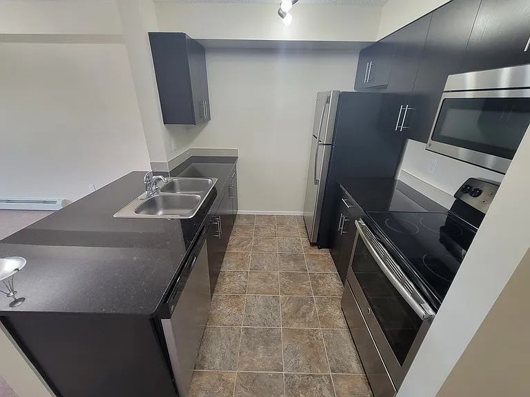 25 Element Dr N #212 — Photo 3