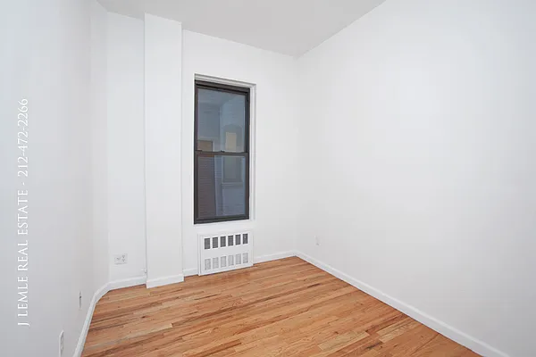 Rented by J. Lemle Real Estate | media 51