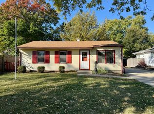 905 Brentwood Dr, Joliet, IL 60435