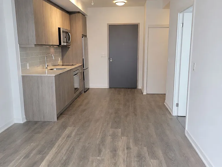 38 Forest Manor Rd N #510 — Photo 2