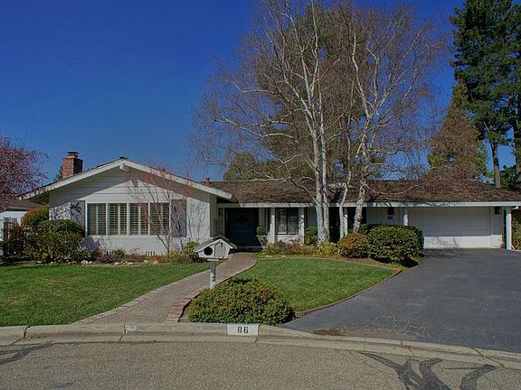 2nd image of 86 Brookfield Dr