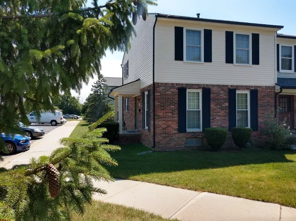 3350 Burbank Dr, Ann Arbor, MI 48105