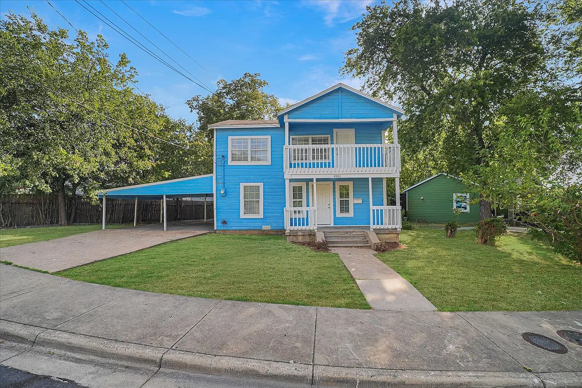 5 bed, 1497 sqft, $2,100 — Photo 3