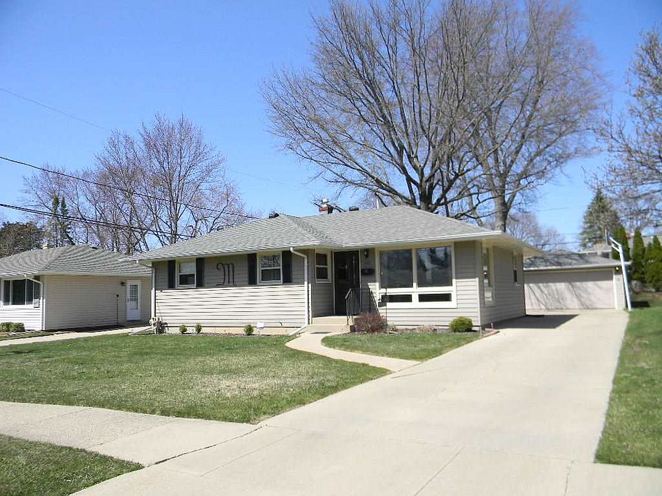 1st image of 3826 Dakota Ln