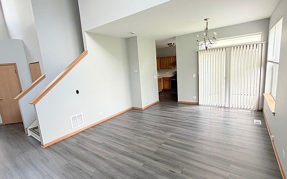 2nd image of 2209 Sunrise Cir