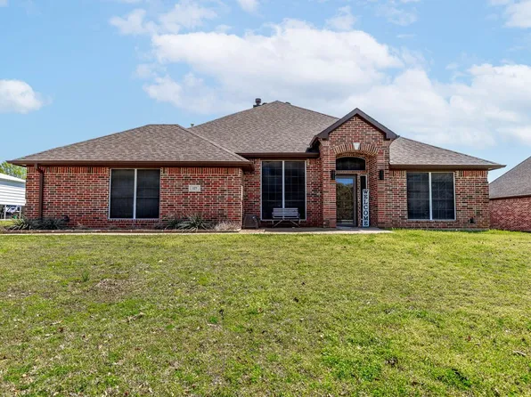 127 Chrissa Dr, Pottsboro, TX 75076