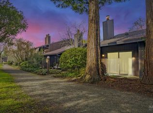 376 Los Alamos Rd, Santa Rosa, CA 95409