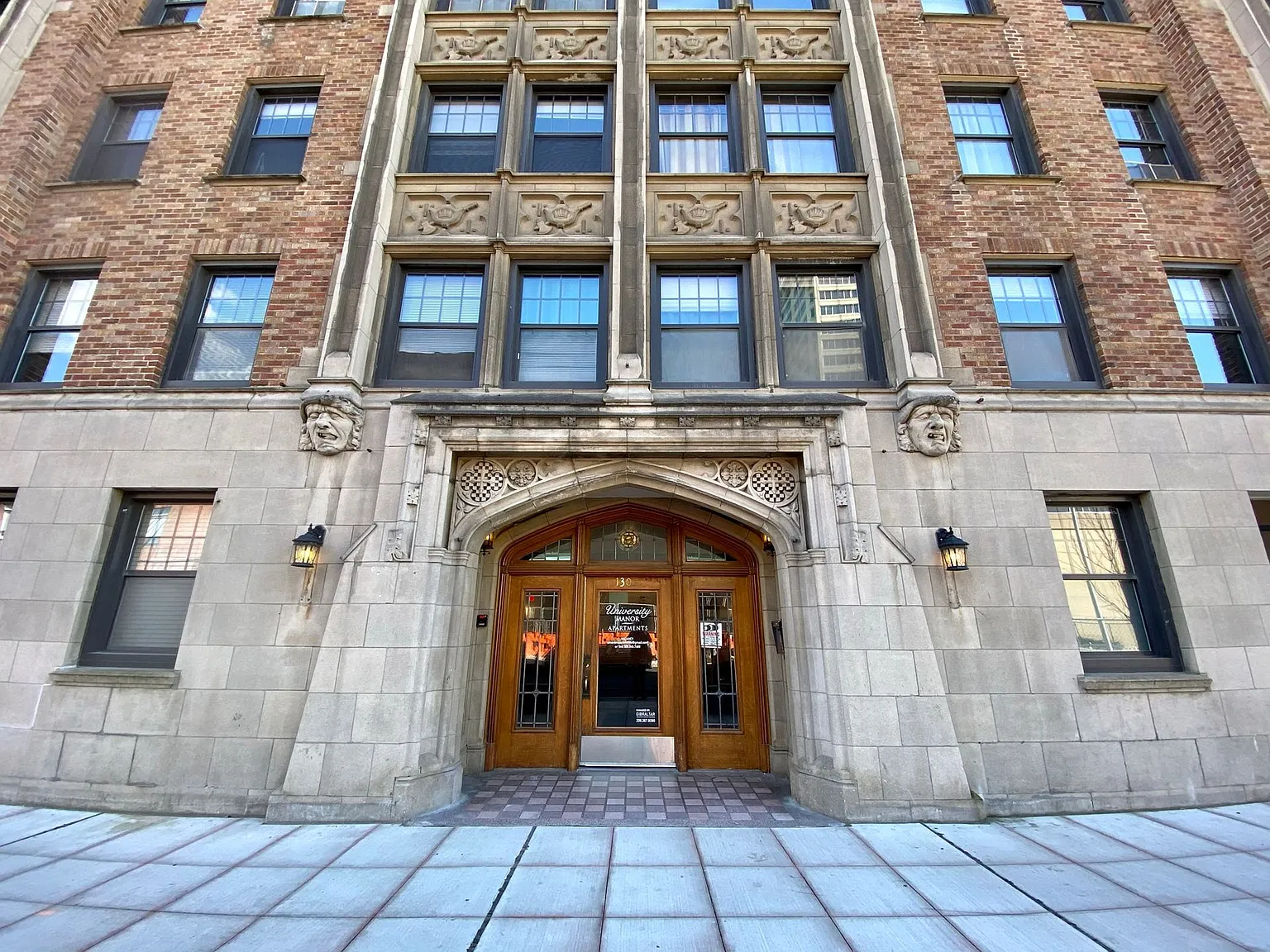 Comfortable Urban Living in a Classic Brick Building Near UW & Light Rail — Photo 2