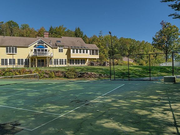 4th image of 239 Gould Hill Road