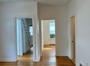 8 Green St, Kingston, NY 12401