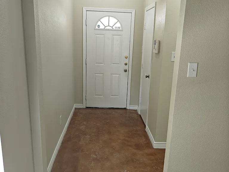 7814 Kingsbury Way #1 — Photo 2