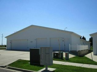 3039 E Colorado Dr UNIT A, Bismarck, ND 58503