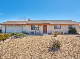 15045 Dakota Rd, Apple Valley, CA 92307